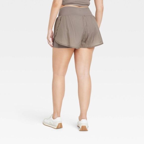 All In Motion Women's Flex Woven High-Rise Shorts 3" in Taupe NEW! XL - Picture 2 of 5